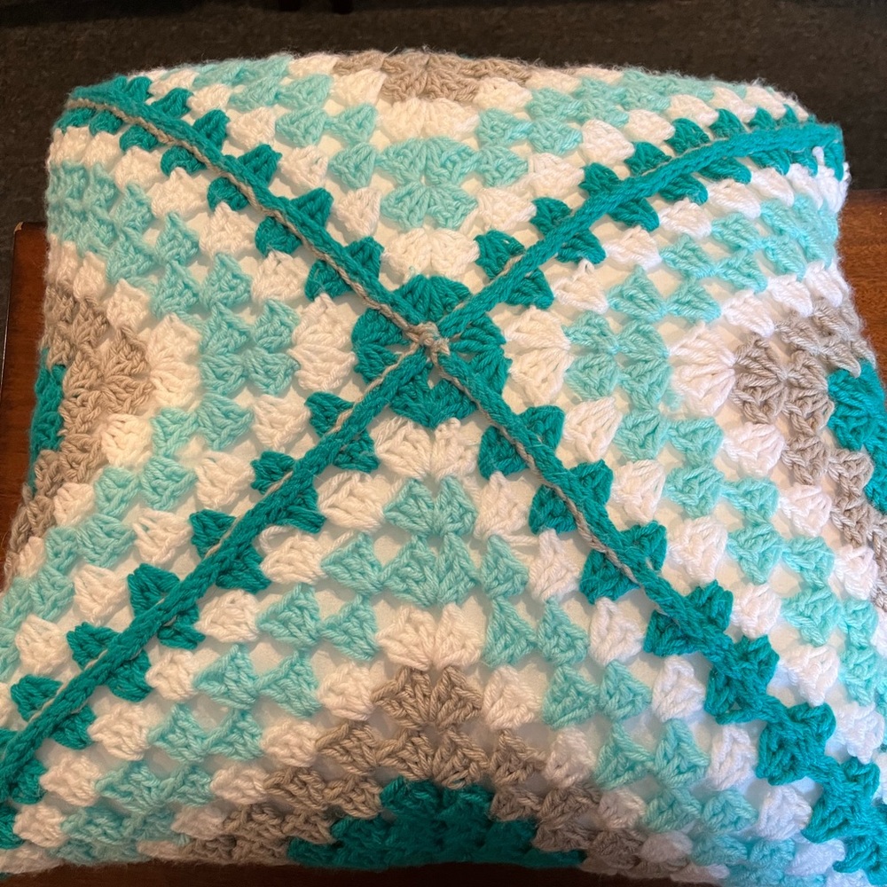 Beautiful custom crochet pillow 16” by 16”, you pick colors.